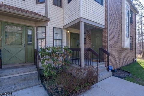 2706 Lighthouse Ln Sayreville Boro NJ 08859