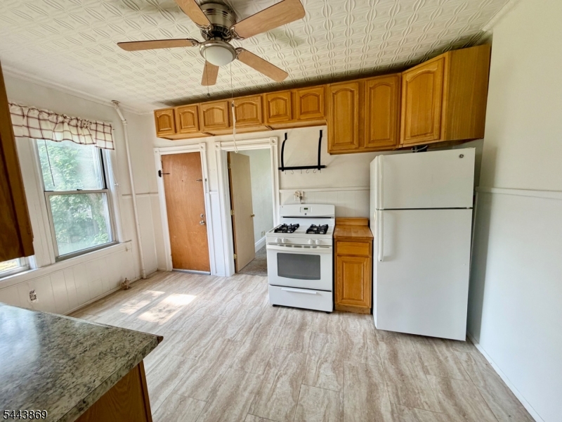 4A Swaine Pl