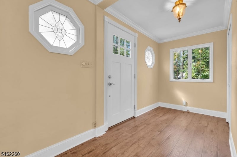 23 Evergreen Ave