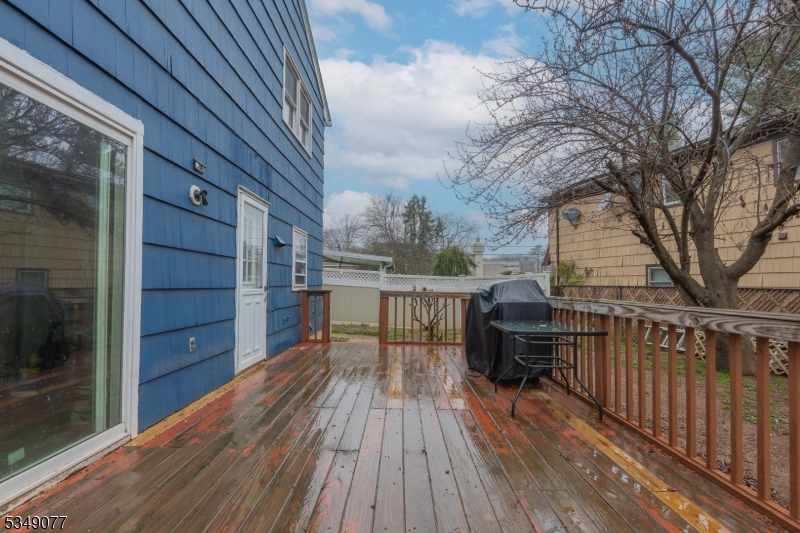 2393 Steuben St
