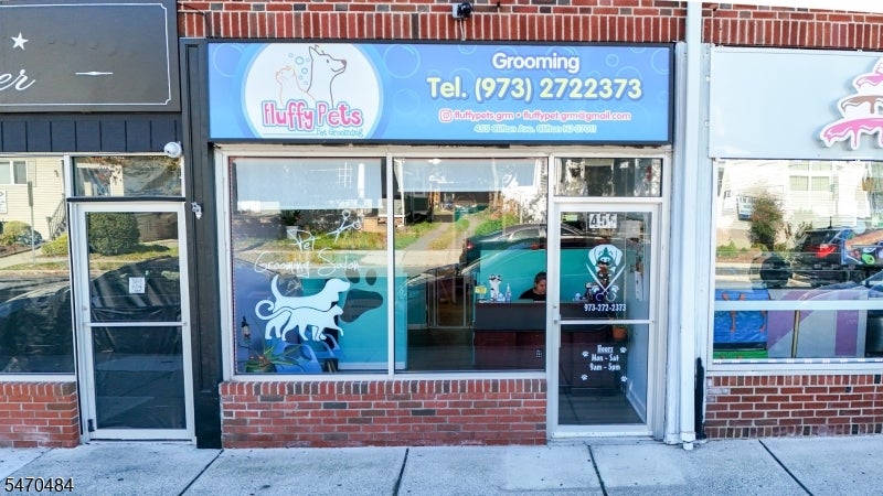 455 Clifton Ave