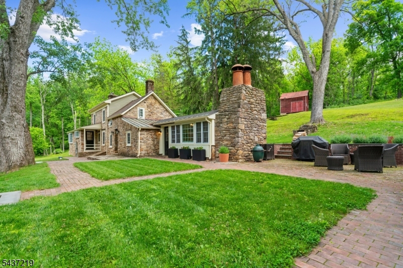 37 Brookville Hollow Rd