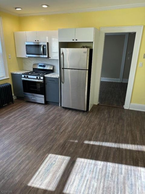 58 Lincoln Pl 2 Irvington Twp. NJ 07111