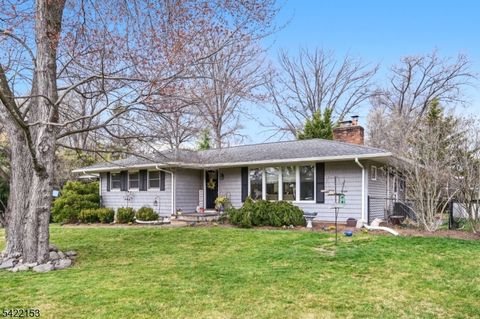 157 Oakwood Ave North Haledon Boro NJ 07508