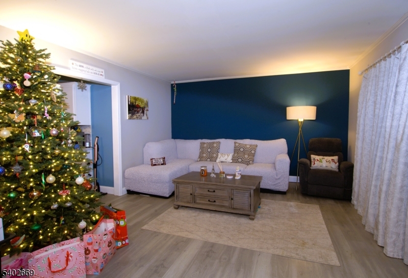 322 Richard Mine Rd N4 4