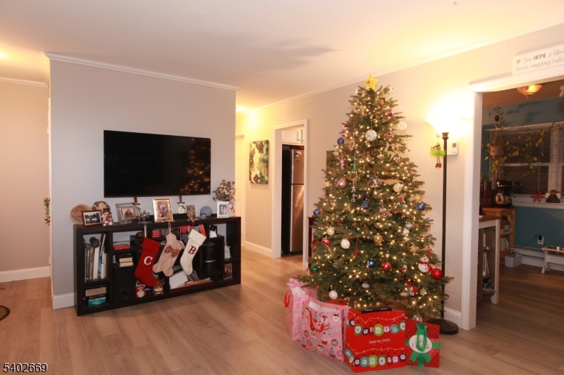 322 Richard Mine Rd N4 4