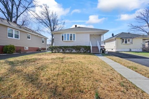 2075 Barnett St Rahway City NJ 07065