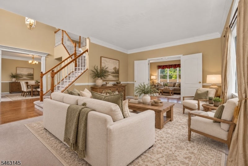 7 Stark Ct