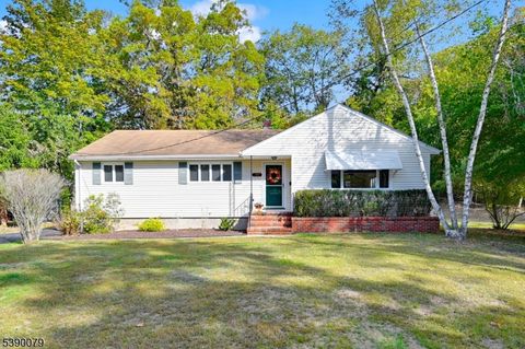 18 Colfax Ave Wanaque Boro NJ 07465