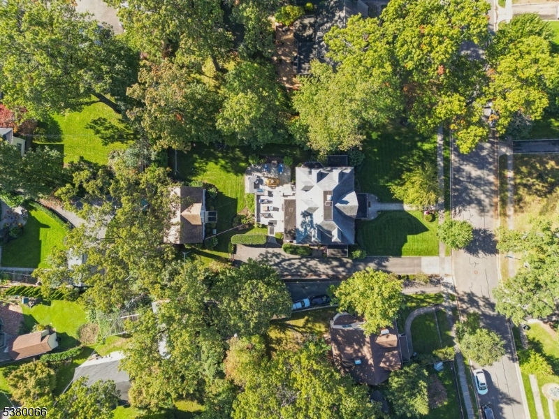 45 Douglas Rd