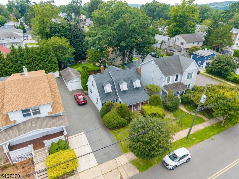 326 Rea Ave