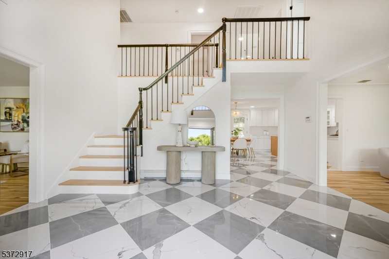 63 Westview Rd