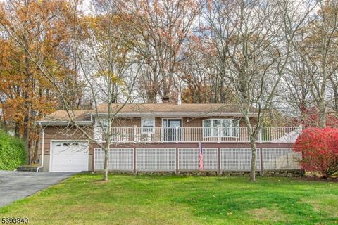 53 Castlewood Trl Sparta Twp. NJ 07871