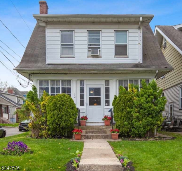 32 Fontaine Ave