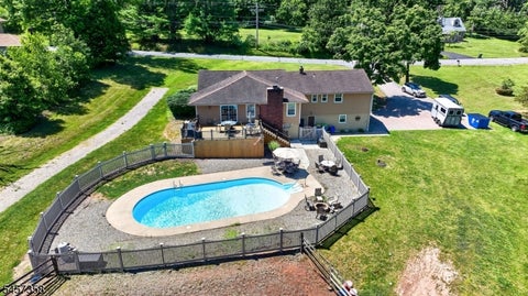 Photo for 115 Fairview Dr