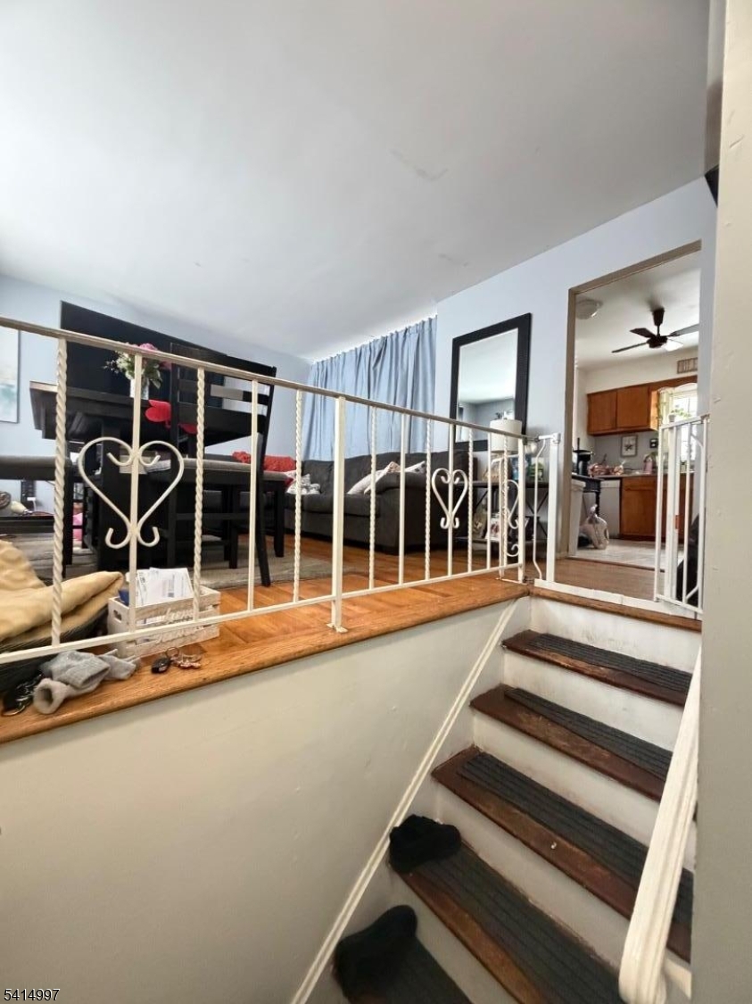 29 Brooklyn Mountain Rd