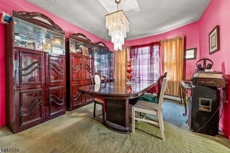 42 Scheerer Ave