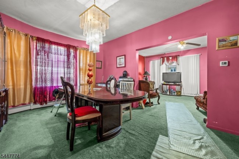42 Scheerer Ave