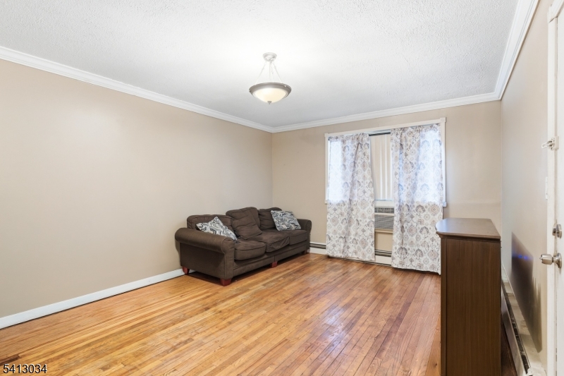 61-67 Union Avenue U-D3