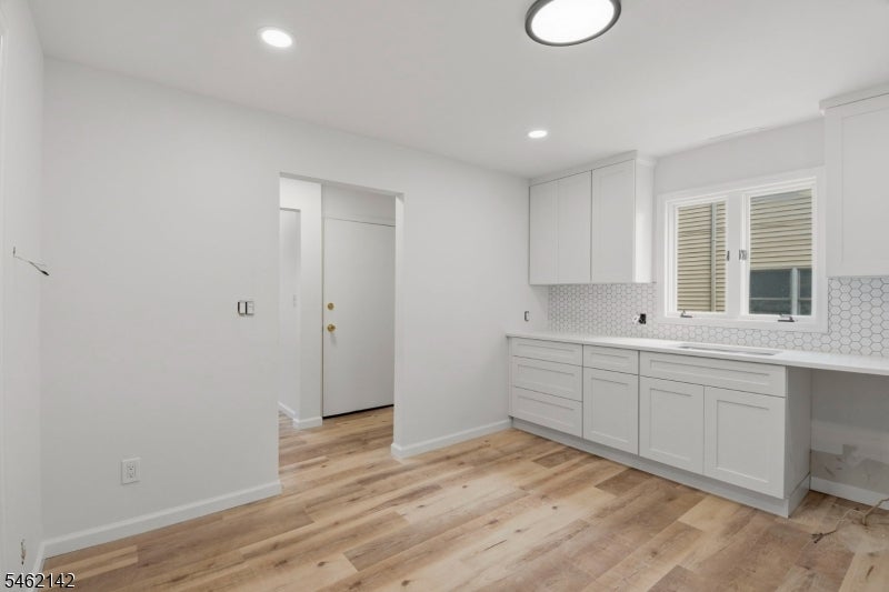 363 2nd Ave 1