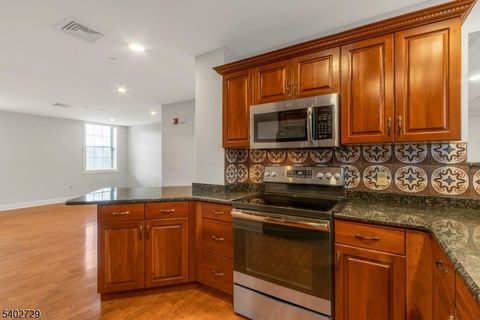 5401 Rio Vista Dr Mahwah Twp. NJ 07430