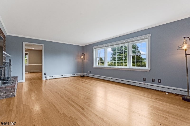 24 Pottersville Rd