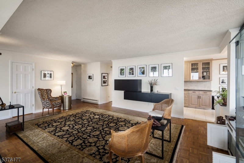 200 Winston Drive, Apt 2808 2808