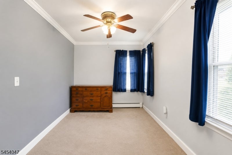 67 Greenbrook Rd