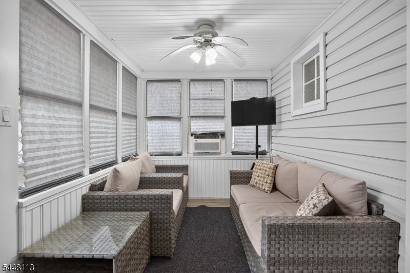 10 Prospect Ave