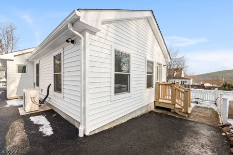 7 Mountain Rd Denville Twp. NJ 07834