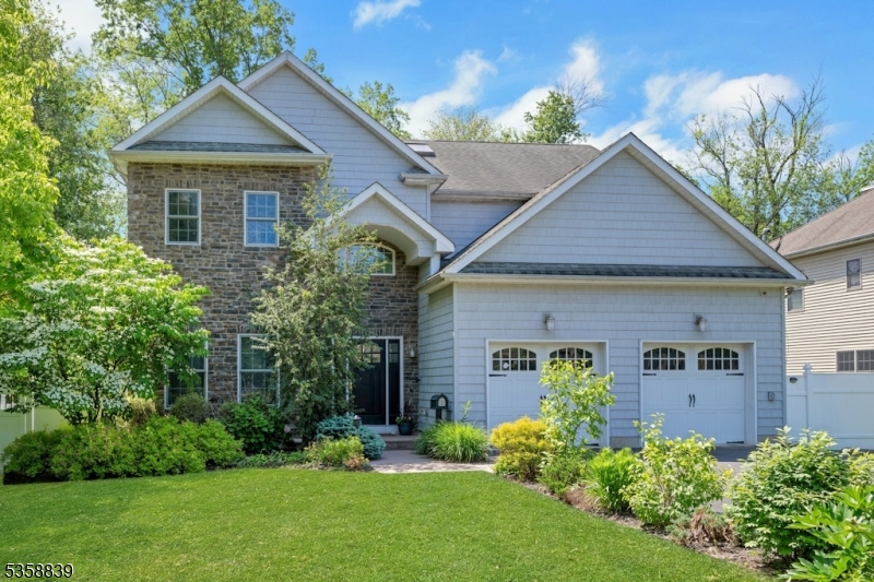 1364 Springfield Ave