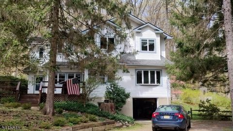 4 Emmet Roche Dr Montville Twp. NJ 07005