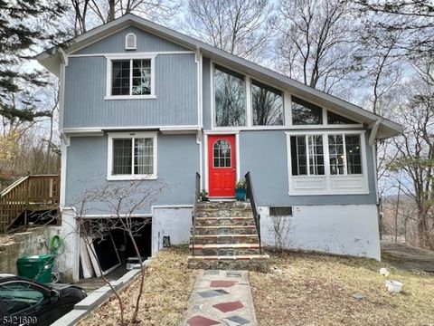 24 Forest Trl Hardyston Twp. NJ 07419