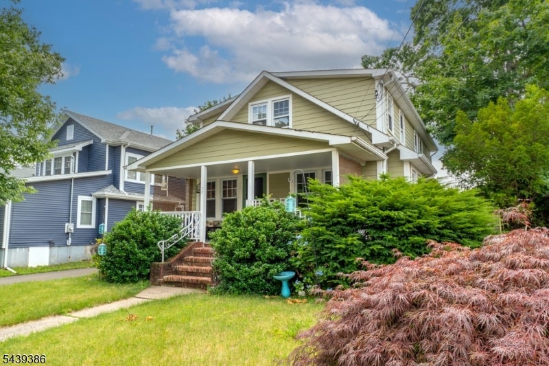 72 Minerva Ave