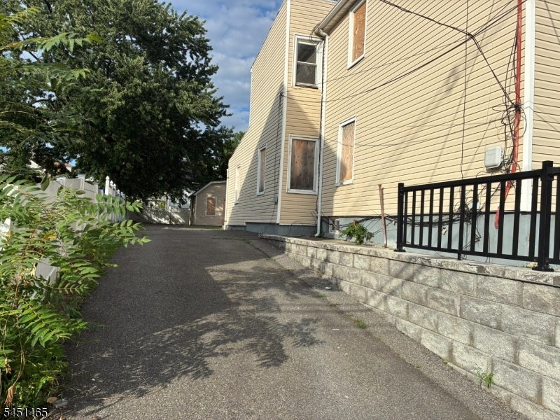 145 Ward St