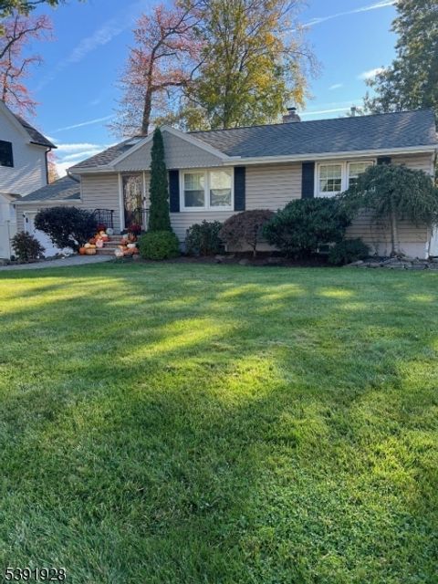 Photo of 116 Cedar St, Westfield, NJ 07090 (MLS # 3993720)