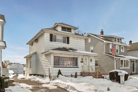 200 Page Ave Lyndhurst Twp. NJ 07071