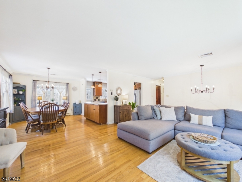 602 Green Pond Rd