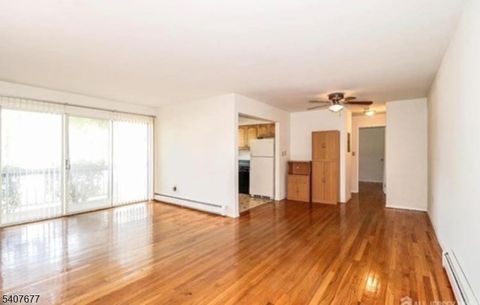 18 Deanna Dr 37 Hillsborough Twp. NJ 08844