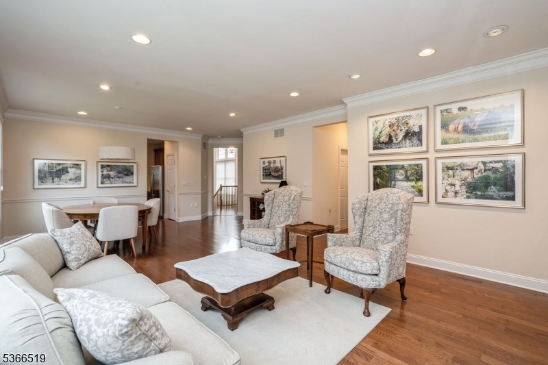 50 Quarry Dr 50