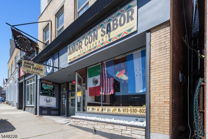605 Main St