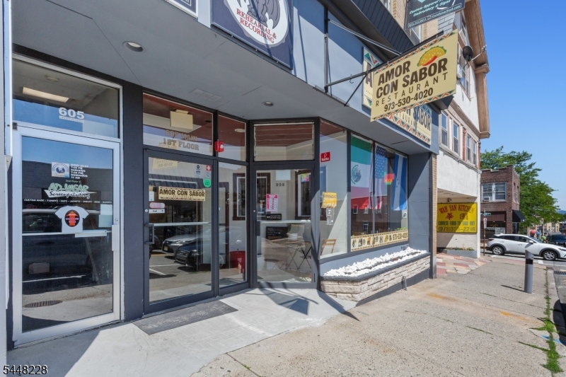 605 Main St