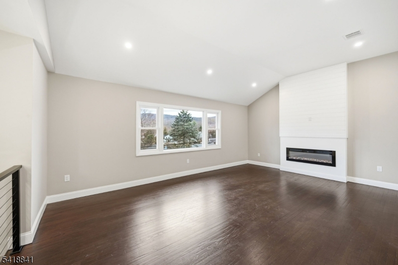 550 Ramapo Valley Rd