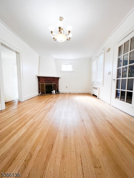 453 Beardsley Ave
