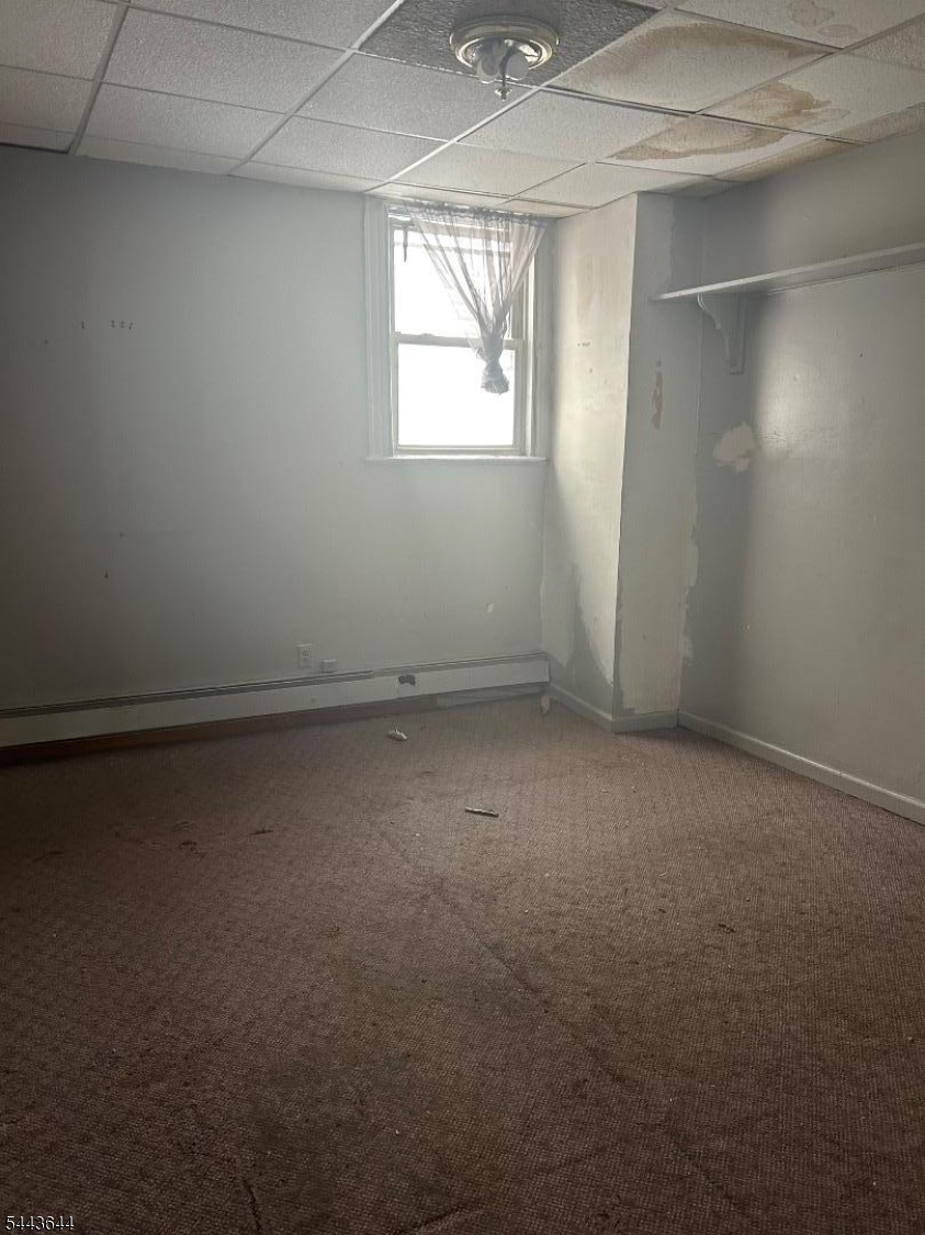 869 Clifton Ave