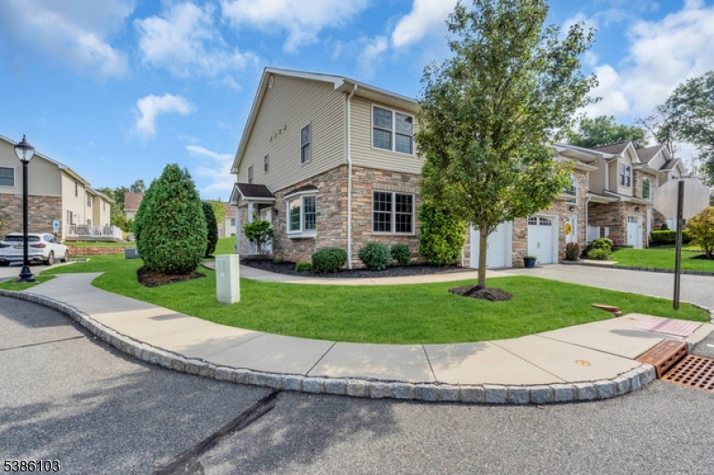 10 Harvey Ct