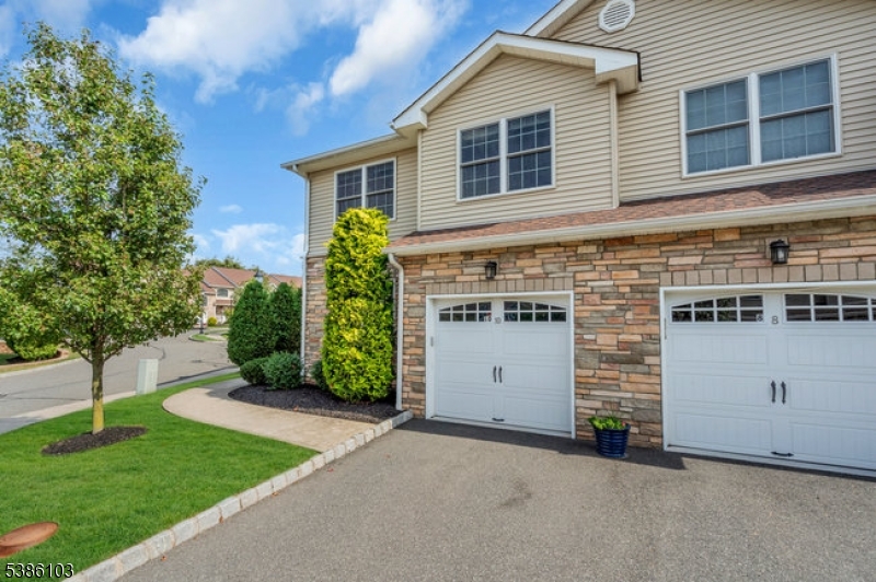 10 Harvey Ct