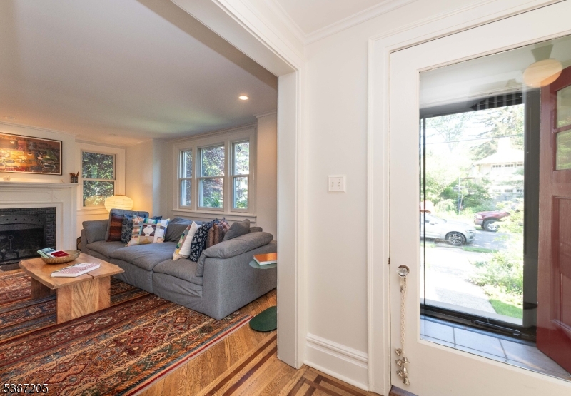 26 Salter Pl