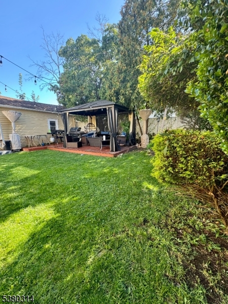 119 Burlington Ave