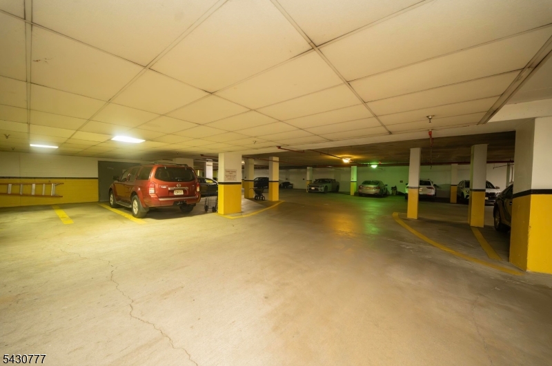 115 Polifly Rd 5D